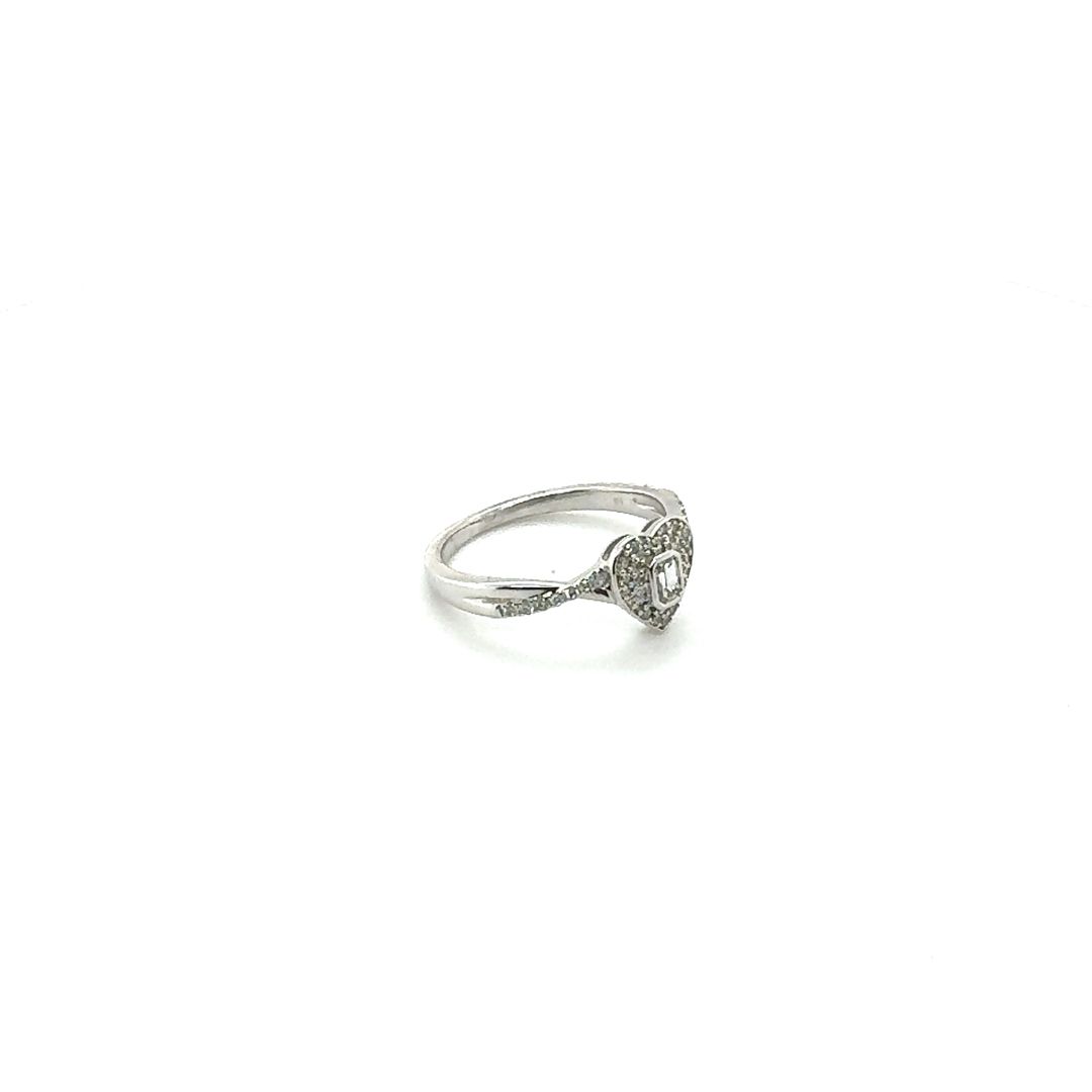 DIAMOND RING 14K Size 0.25CT