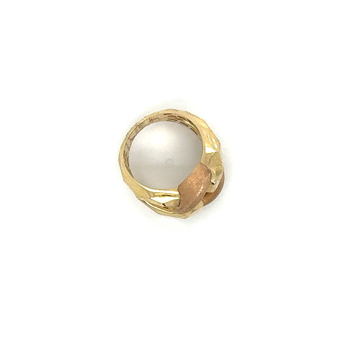 14 Two-Tone Interlocking Gold Ring